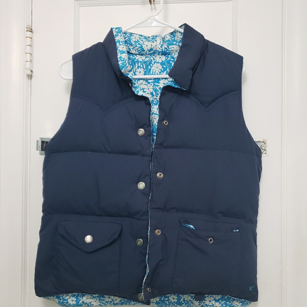 Womens Medium American Eagle Floral Vest